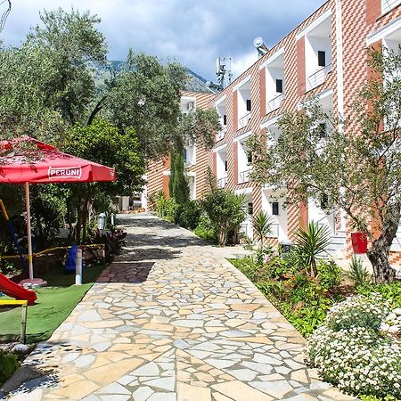 Noan Hotel & Resort Dhërmi Exteriér fotografie
